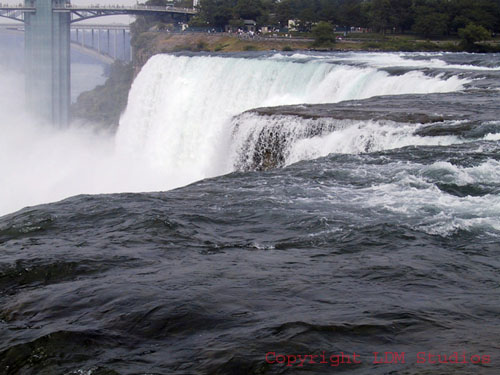 niagra_fls_american